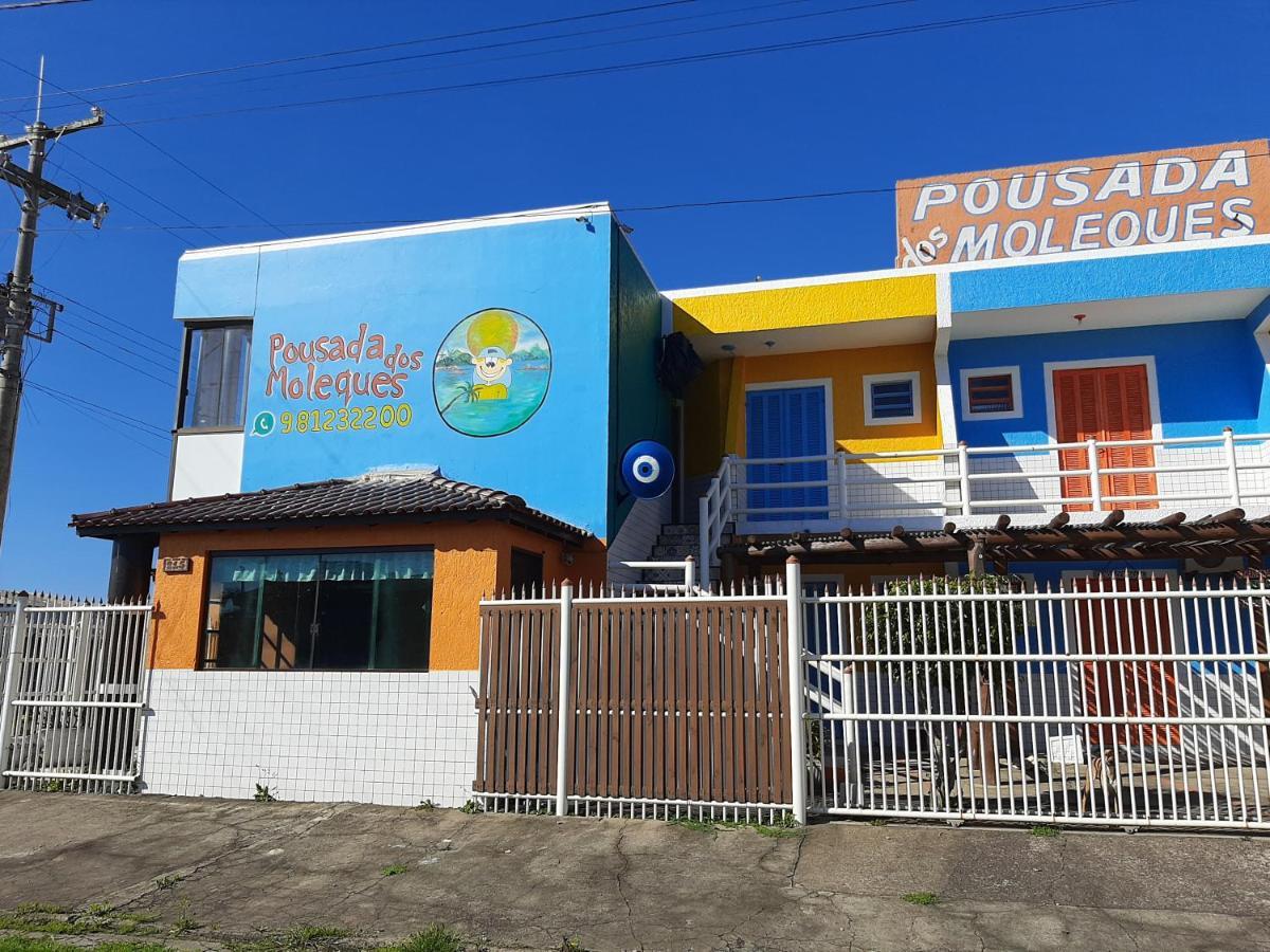 Hotel Residencial Dos Moleques Capão da Canoa Exterior foto